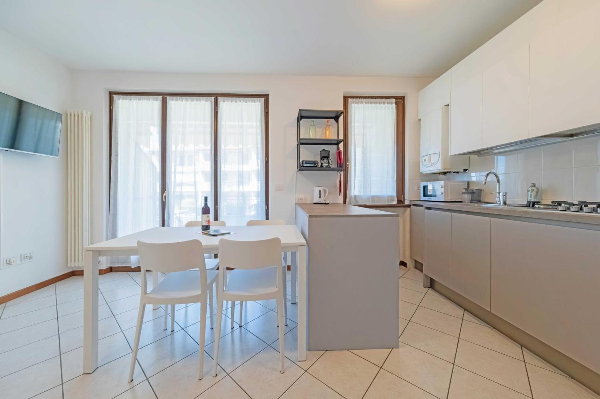 Apartmentsgarda - Residenza Elisabetta 10 Bardolino Exterior photo