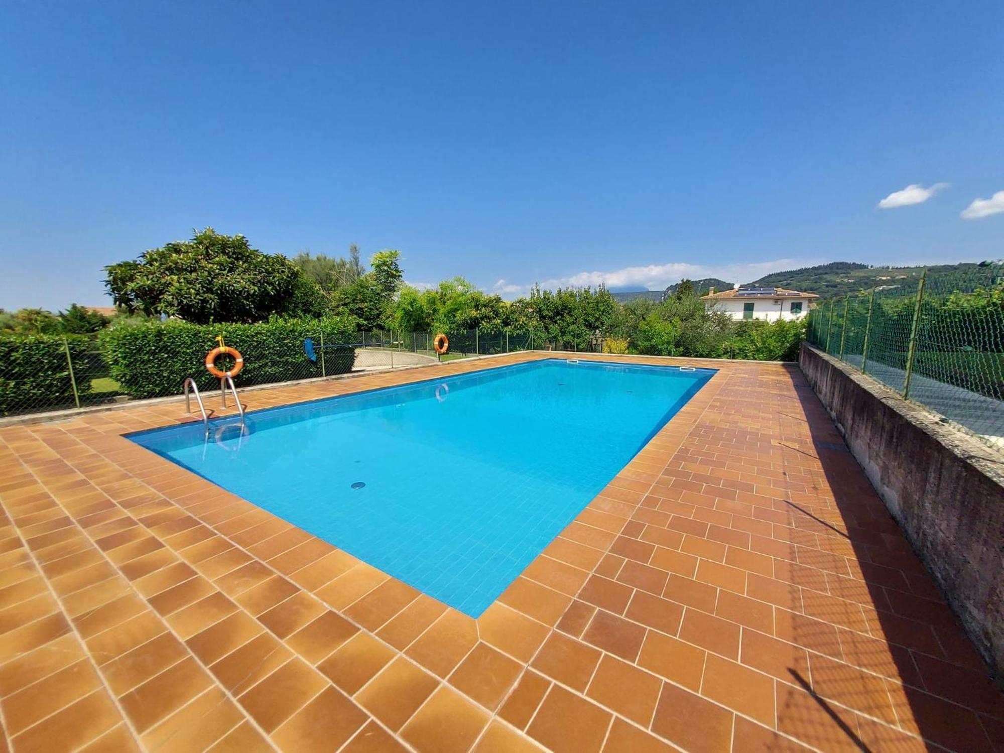 Apartmentsgarda - Residenza Elisabetta 10 Bardolino Exterior photo